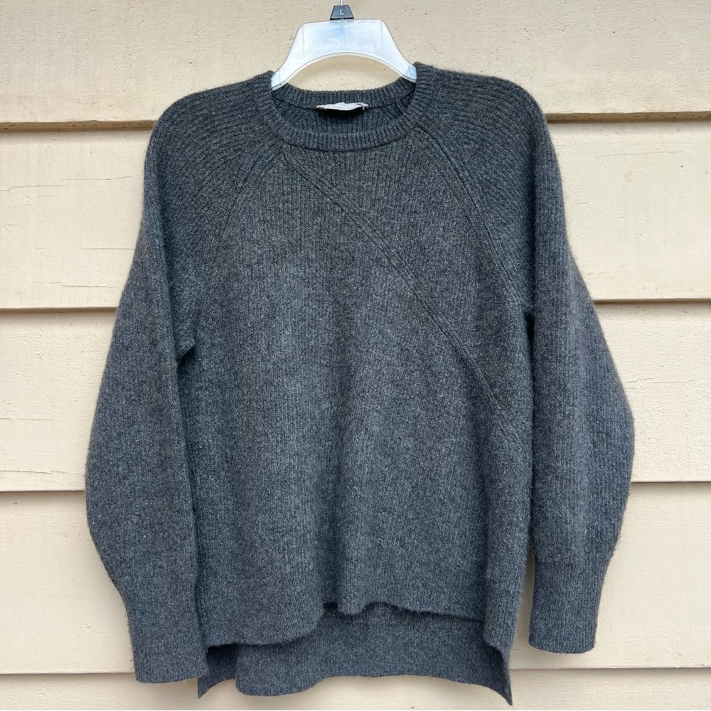 Everlane Gray Crew Neck Sweater